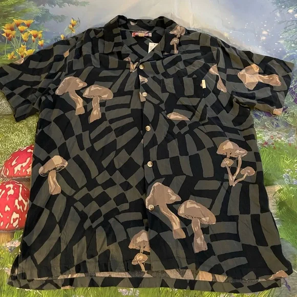 UO Warped Shroom Camp Shirt, Teal, S, M, L, and XL, NWT - Picture 5 of 11